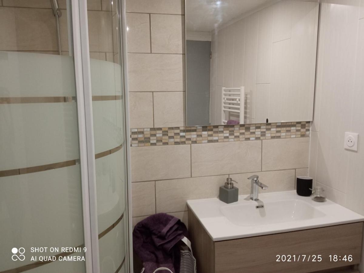Вілла Le Petit Loft De La Chataigneraie Guegon Екстер'єр фото